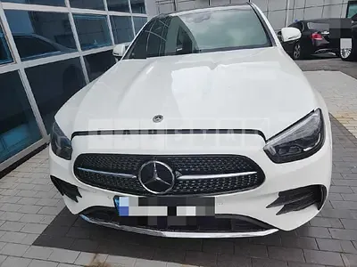 Photo 1 of 21: 2021 Mercedes-Benz E350 4Matic — Korean insurance auction