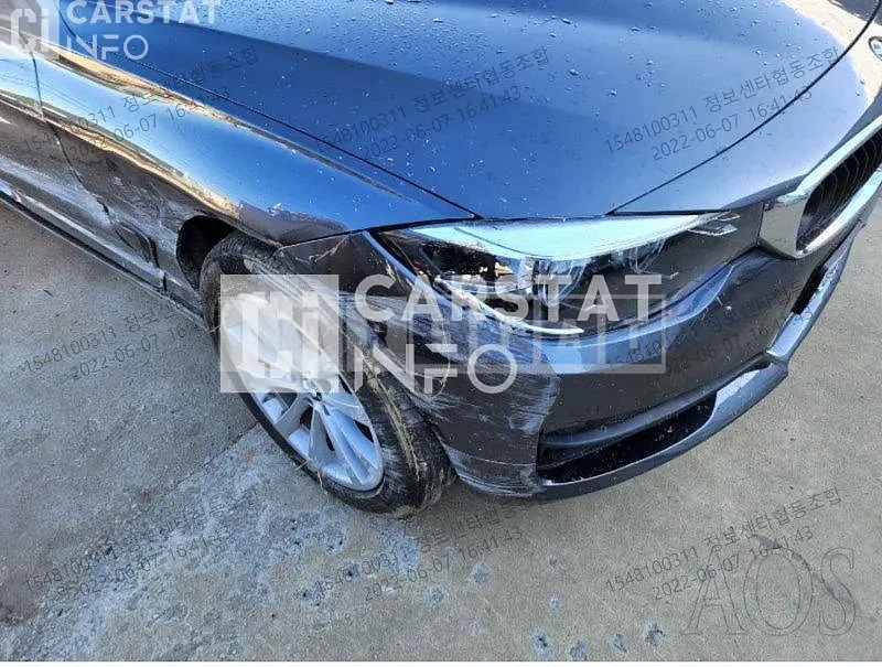 Photo 2 of 34: 2017 BMW 320d, VIN WBA8T3100JG803178 — Korean insurance auction