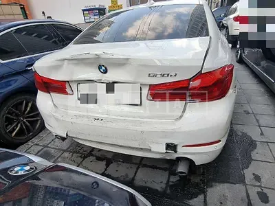 Photo 1 of 34: 2018 BMW 520d, VIN WBAJC3105JG998437 — Korean insurance auction