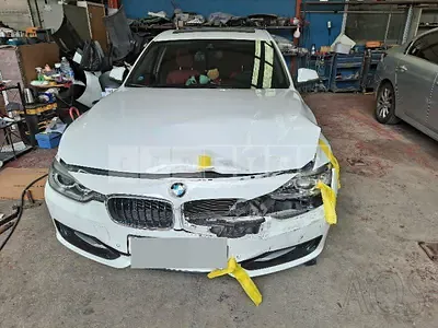 Photo 1 of 6: 2014 BMW 320d — Korean insurance auction