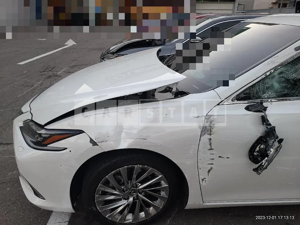 Photo 2 of 26: 2022 Lexus ES300h, VIN JTHBA1C15N2011330 — Korean insurance auction