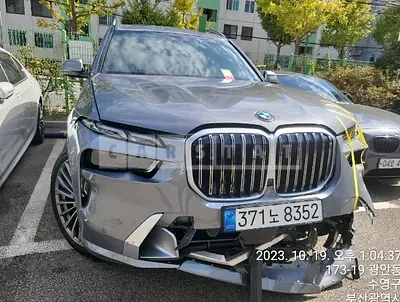 Photo 1 of 36: 2023 BMW X7 xDrive 40d, VIN WBA21EN02P9R12790 — Korean insurance auction
