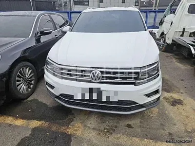 Photo 1 of 22: 2020 Volkswagen Tiguan 2.0 TDI — Korean insurance auction