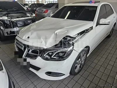 Photo 1 of 22: 2015 Mercedes-Benz E220 CDI — Korean insurance auction