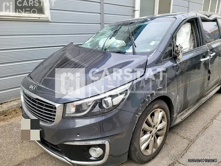 Photo 2 of 17: 2016 Kia Carnival 9-Seater, VIN KNAMC81ABGS204821 — Korean insurance auction