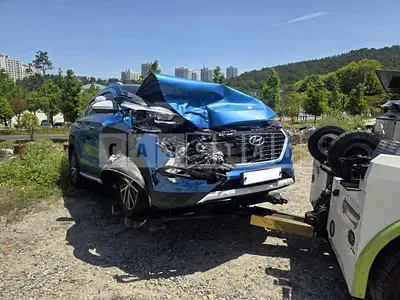 Photo 1 of 12: 2016 Hyundai Tucson, VIN KMHJ3815GHU301876 — Korean insurance auction