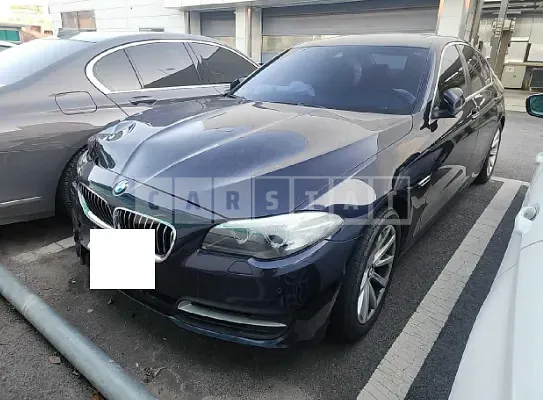 Photo 2 of 18: 2015 BMW 528i xDrive, VIN WBA5A7105FD816291 — Korean insurance auction