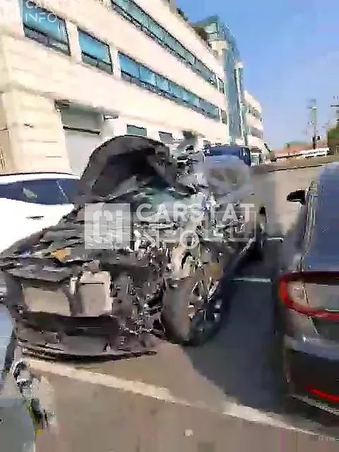 Photo 2 of 17: 2019 Hyundai Santa Fe, VIN KMHS281BBLU207613 — Korean insurance auction