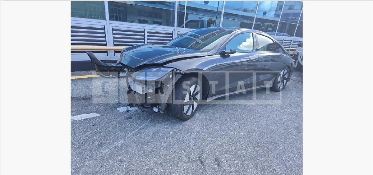 Photo 2 of 17: 2023 Hyundai IONIQ 6 AWD Long Range — Korean insurance auction