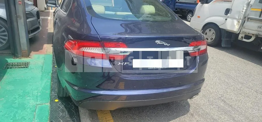 Photo 2 of 20: 2014 Jaguar XF 2.2d — Korean insurance auction