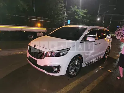 Photo 1 of 2: 2015 Kia Carnival, VIN KNAMB81ABGS133759 — Korean insurance auction