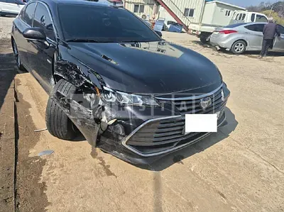 Photo 1 of 25: 2019 Toyota Avalon — Korean insurance auction