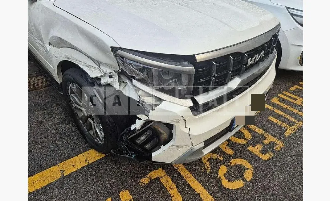 Photo 2 of 23: 2022 Kia Mojave 4WD — Korean insurance auction