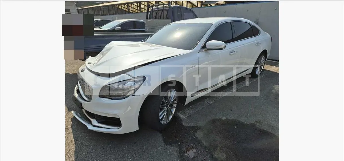 Photo 2 of 6: 2021 Kia K9 — Korean insurance auction