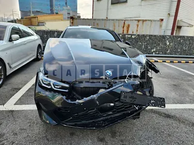 Photo 1 of 24: 2024 BMW 320i — Korean insurance auction
