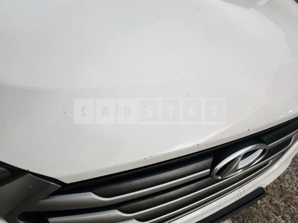 Photo 2 of 10: 2016 Hyundai Tucson TL 2.0 — Korean insurance auction