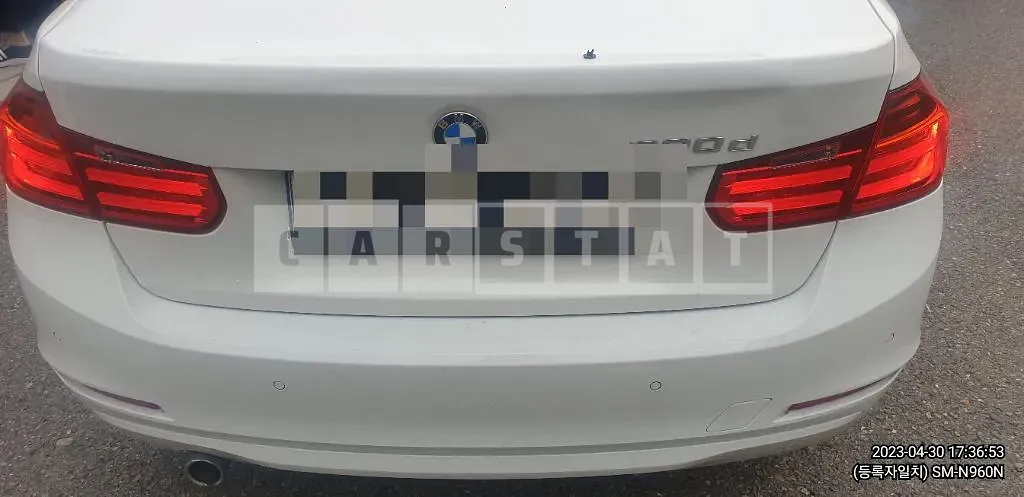 Photo 2 of 14: 2015 BMW 320d EfficientDynamics Edi, VIN WBA3E1100FF947853 — Korean insurance auction