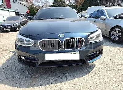 Photo 1 of 33: 2017 BMW 118d — Korean insurance auction