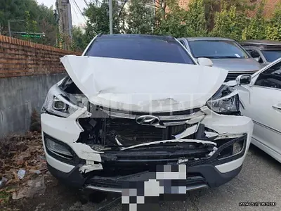 Photo 1 of 8: 2015 Hyundai Santa Fe DM 2.0 — Korean insurance auction