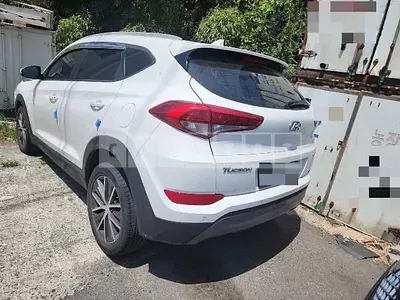 Photo 1 of 21: 2016 Hyundai Tucson TL 2.0, VIN KMHJ581ABGU179583 — Korean insurance auction