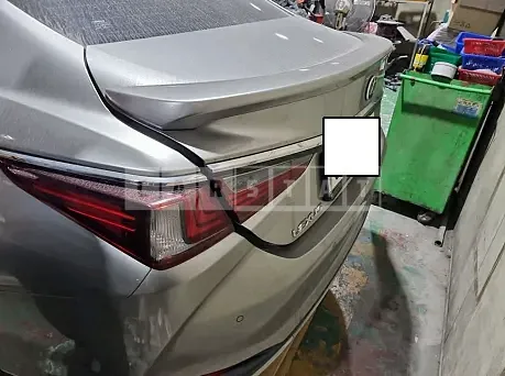 Photo 2 of 21: 2019 Lexus ES300h, VIN JTHB21B14K2037198 — Korean insurance auction
