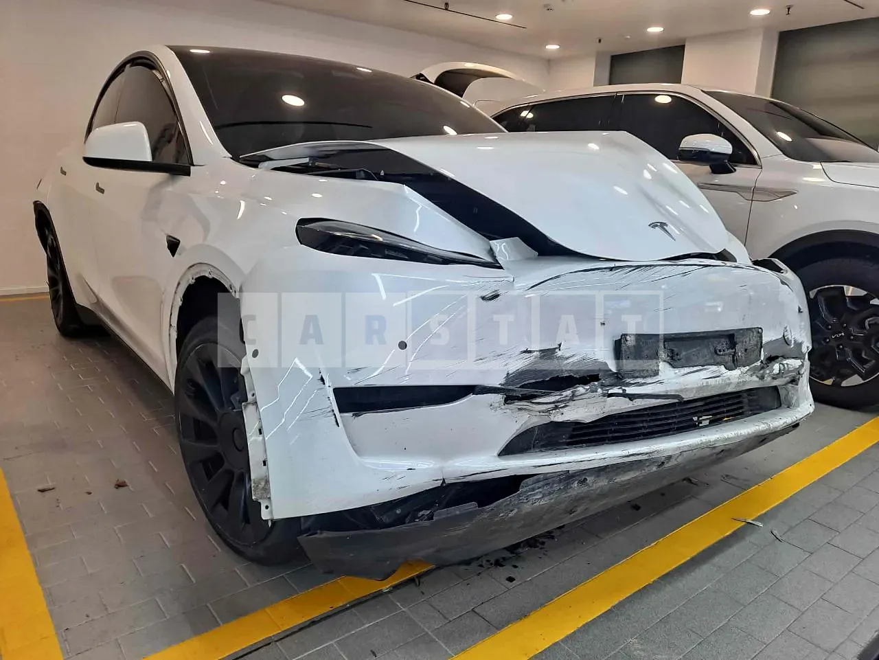 Photo 2 of 16: 2022 Tesla Model Y Long Range, VIN 7SAYGDEE4NF566930 — Korean insurance auction