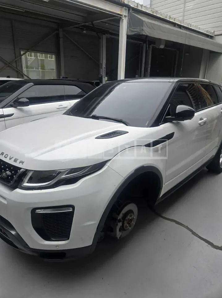 Photo 2 of 16: 2016 Land Rover Range Rover Evoque 2.0d — Korean insurance auction