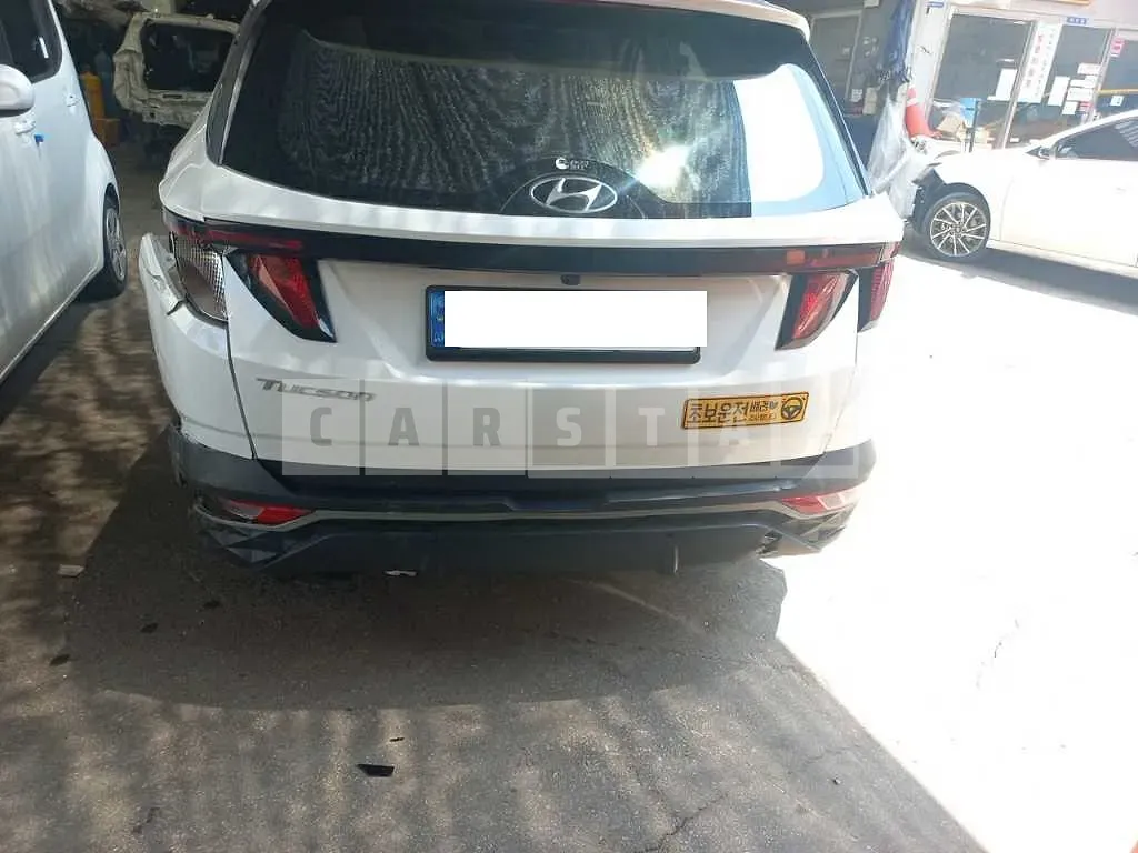 Photo 2 of 8: 2021 Hyundai Tucson, VIN KMHJB81BGMU024837 — Korean insurance auction