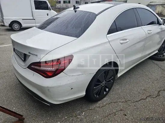 Photo 2 of 9: 2018 Mercedes-Benz CLA250 4Matic, VIN WDDSJ4GB0JN617915 — Korean insurance auction