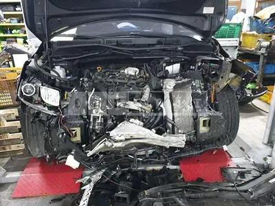Photo 1 of 19: 2018 Kia Carnival, VIN KNAMC81ABJS372697 — Korean insurance auction