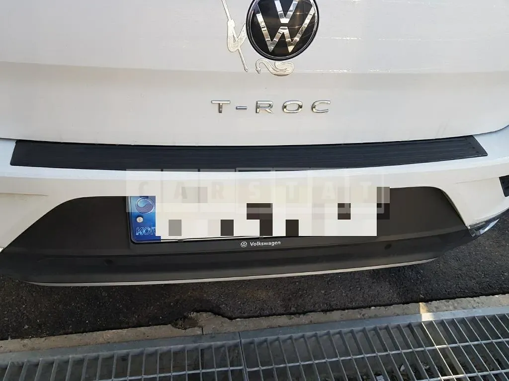 Photo 2 of 22: 2021 Volkswagen T-Roc 2.0 TDI, VIN WVGZZZA1ZMV035752 — Korean insurance auction