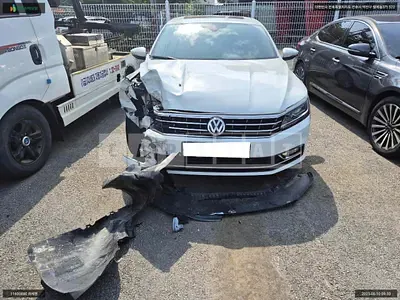 Photo 1 of 9: 2018 Volkswagen Passat 2.0 TSI, VIN 1VWZZZA3ZJC038951 — Korean insurance auction