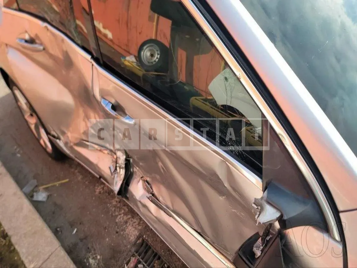 Photo 2 of 12: 2016 Chevrolet Impala 2.5 — Korean insurance auction