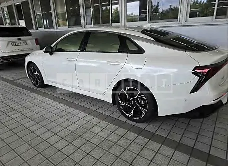 Photo 2 of 14: 2024 Kia K5 — Korean insurance auction