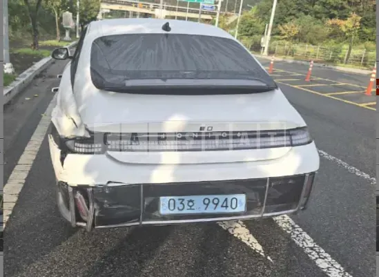 Photo 2 of 5: 2023 Hyundai IONIQ 6 — Korean insurance auction