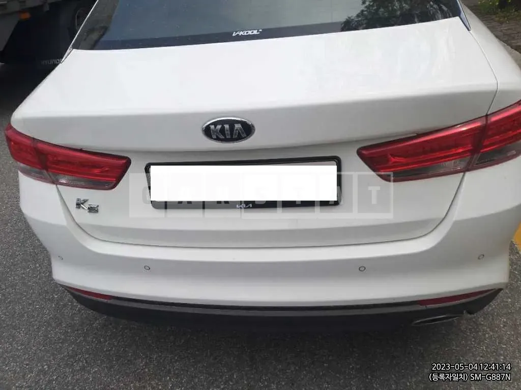 Photo 2 of 9: 2016 Kia K5, VIN KNAGU416BGA028697 — Korean insurance auction