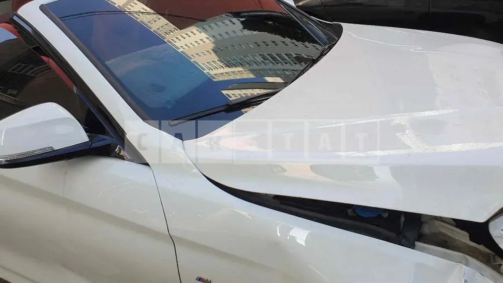 Photo 2 of 15: 2018 BMW 430i Convertible, VIN WBA4Z1103JEA51492 — Korean insurance auction