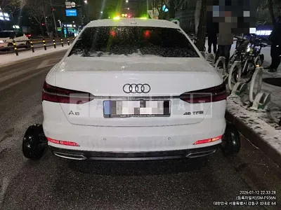 Photo 1 of 10: 2021 Audi A6 45 TFSI — Korean insurance auction