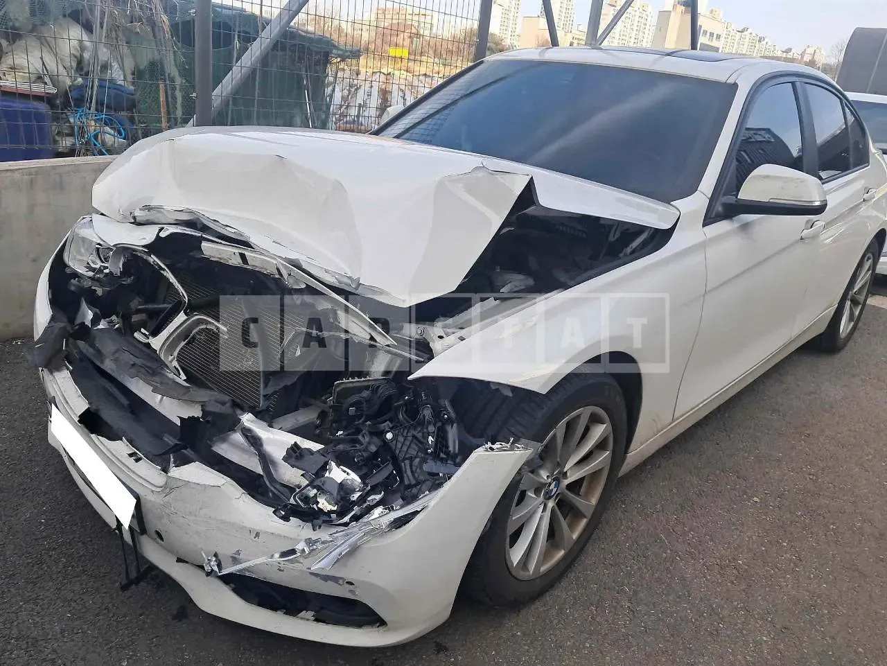 Photo 2 of 12: 2017 BMW 320d, VIN WBA8C5106HA067954 — Korean insurance auction