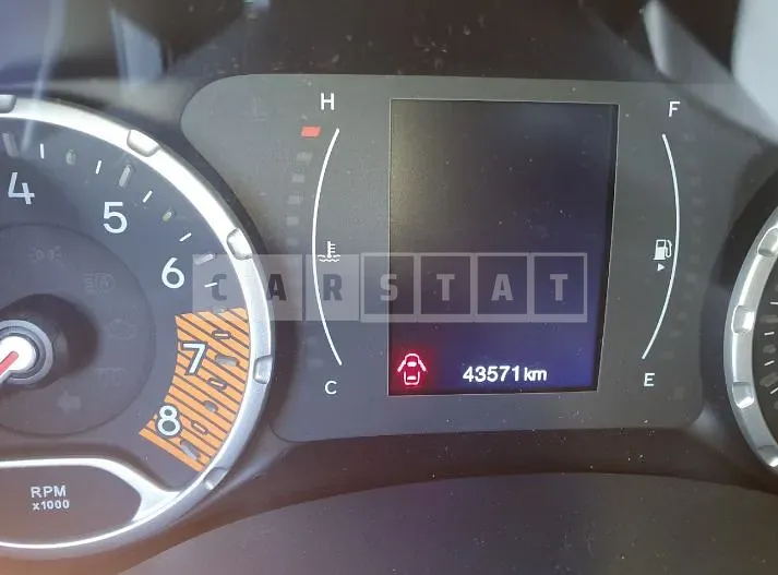 Photo 2 of 7: 2019 Jeep Zip Renegade 2.4 — Korean insurance auction