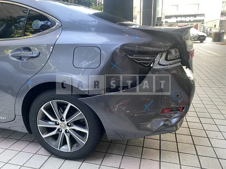Photo 2 of 8: 2016 Lexus ES300h — Korean insurance auction