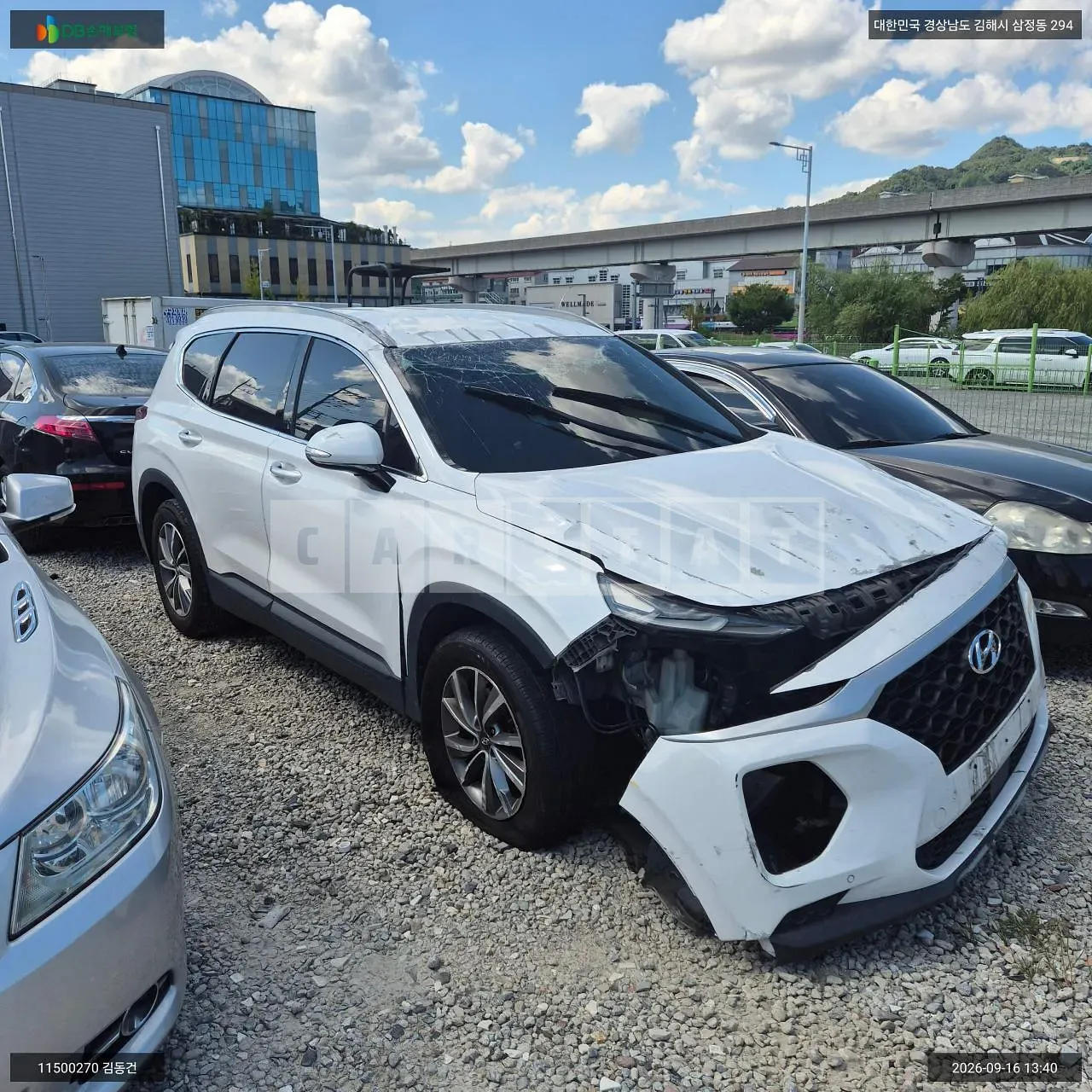 Photo 2 of 13: 2019 Hyundai Santa Fe, VIN KMHS281BBKU164121 — Korean insurance auction