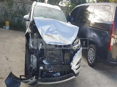 Photo 1 of 8: 2017 Hyundai Tucson, VIN KMHJ381ABHU329243 — Korean insurance auction