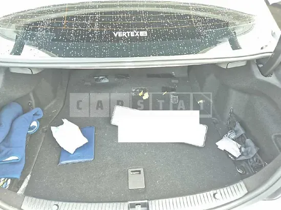 Photo 2 of 7: 2020 Mercedes-Benz C200 — Korean insurance auction