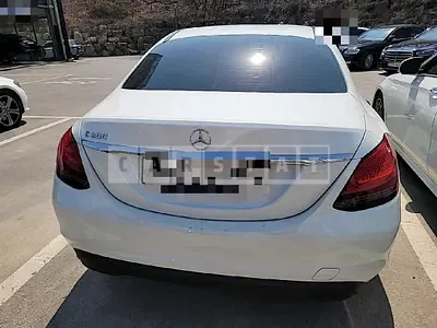 Photo 1 of 47: 2020 Mercedes-Benz C 200, VIN W1KWF8ABXLR567278 — Korean insurance auction