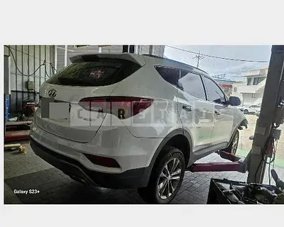 Photo 1 of 18: 2016 Hyundai Santa Fe DM — Korean insurance auction