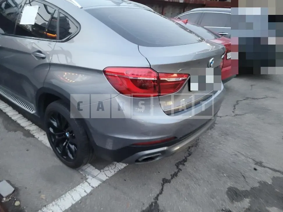 Photo 2 of 9: 2015 BMW X6 xDrive40d, VIN WBAKV4103F0P71574 — Korean insurance auction