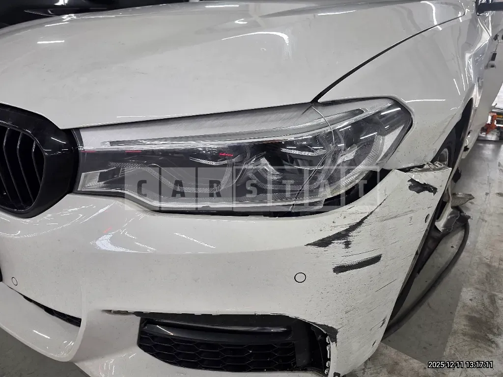 Photo 2 of 28: 2017 BMW 520d xDrive — Korean insurance auction