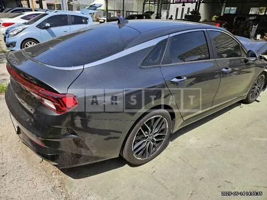 Photo 2 of 11: 2020 Kia K5 — Korean insurance auction