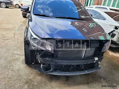 Photo 1 of 6: 2020 Kia Carnival, VIN KNAMC81ABLS647722 — Korean insurance auction